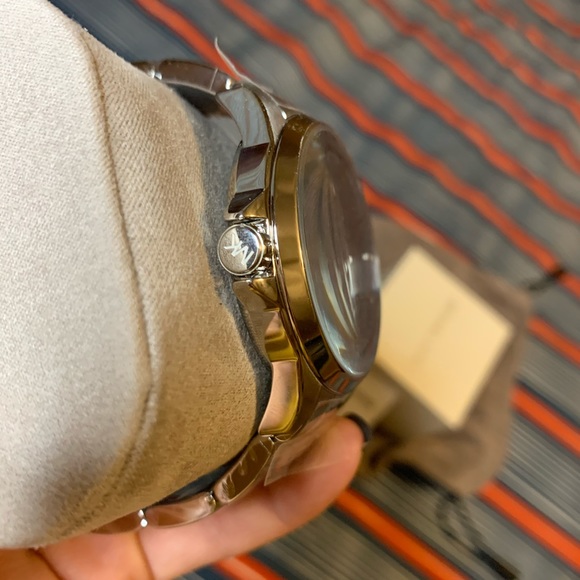 Michael Kors Men’s Watch - Picture 3 of 3